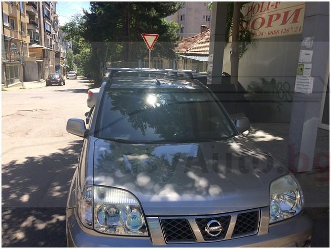Аеродинамични алуминиеви греди Cruz Airo T за Nissan X-Trail T30 и T31 модели от 2000 до 2014 година