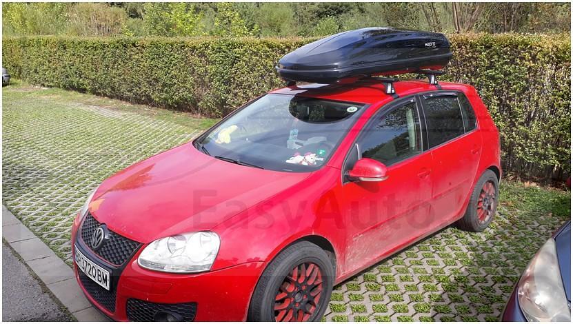 Аеродинамични алуминиеви греди Cruz Airo T за VW Golf 5 и Golf 6 Хечбек с 3 или 5 врати