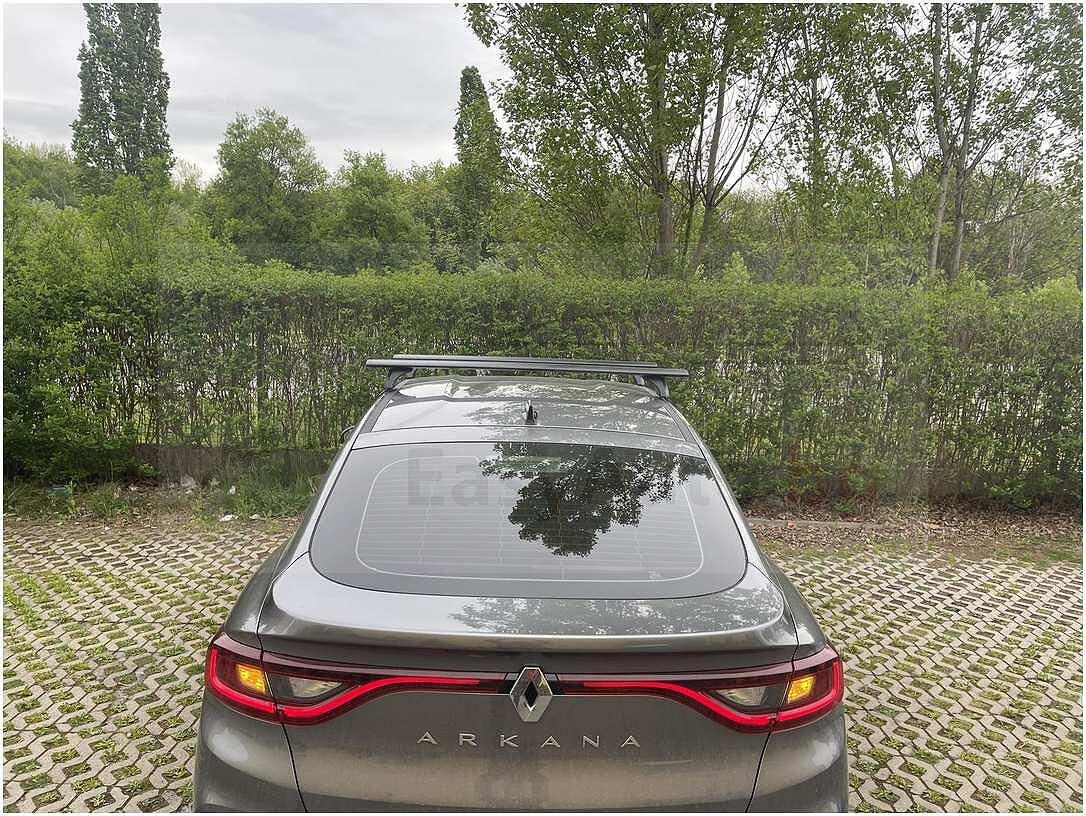 Аеродинамични черни Товарни греди Cruz Airo за Renault Arkana модел Без надлъжни греди
