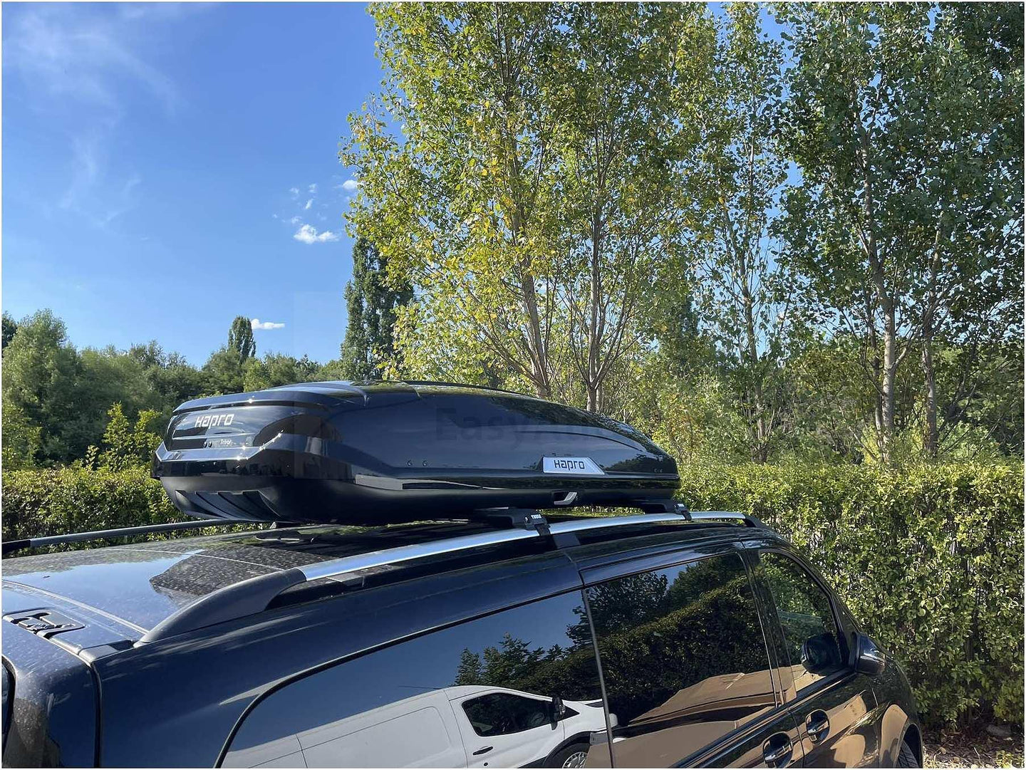 Автобокс Hapro Trivor 640 Brilliant Black