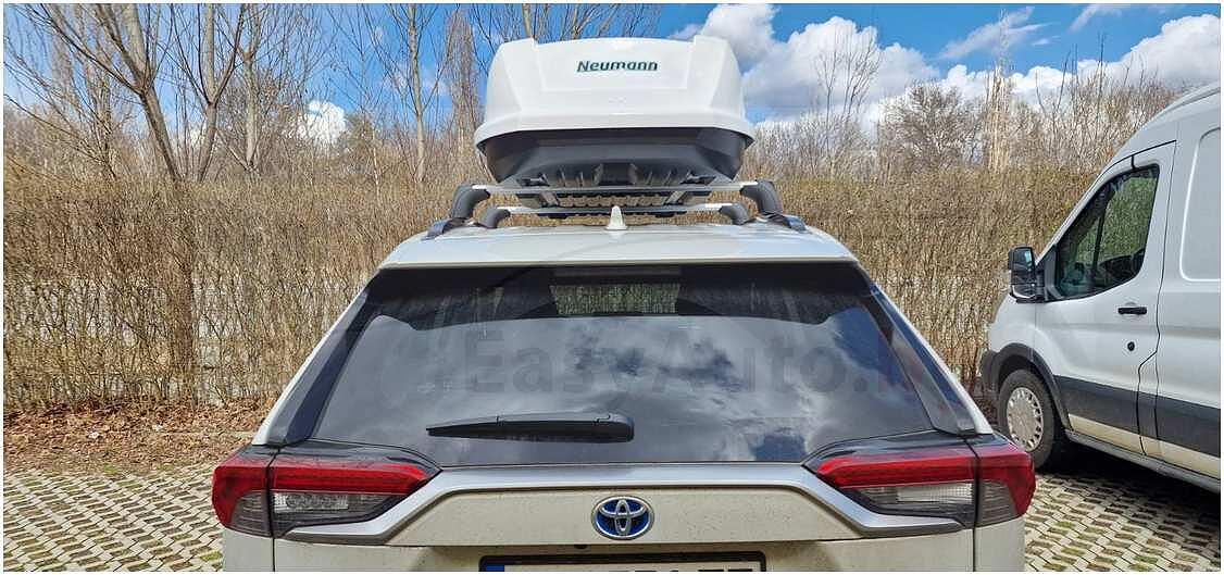 Автобокс Neumann Adventure 205 Бял гланц