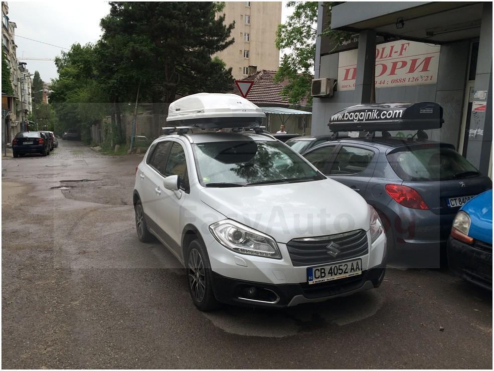 Автобокс Neumann Adventure 205 Бял гланц