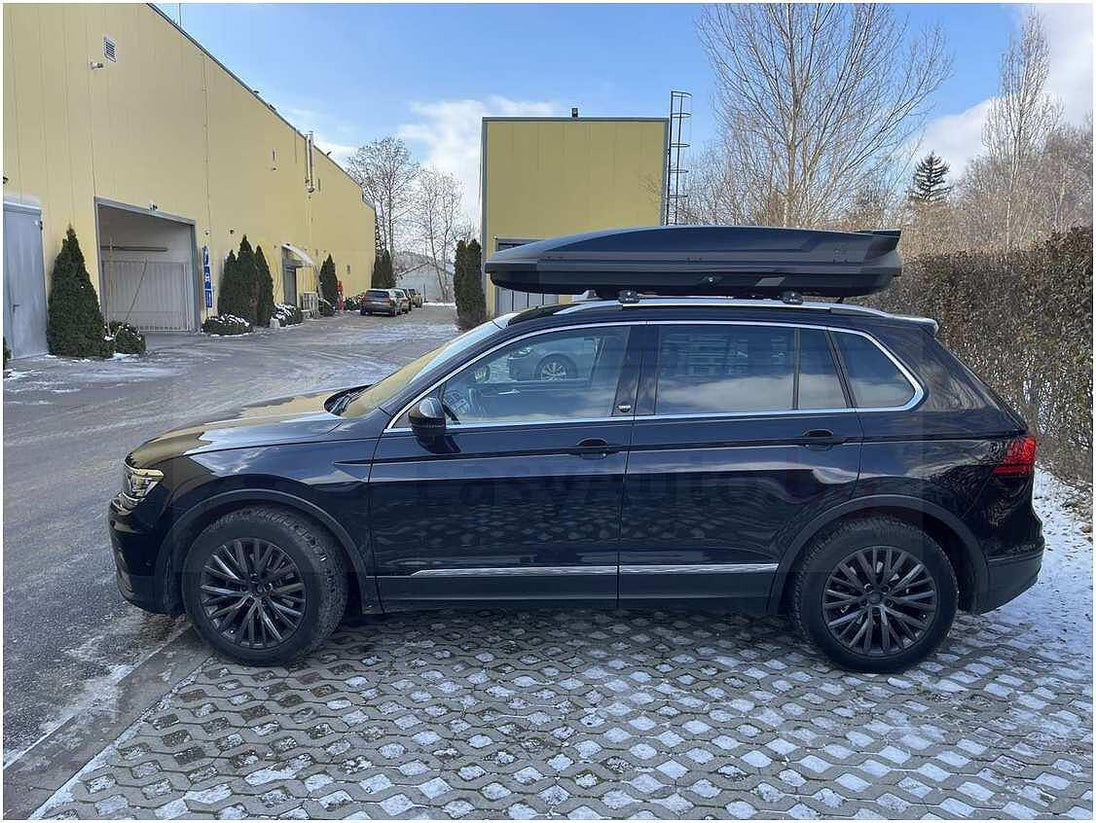 Автобокс Northline Tirol 420 TEF Черен мат