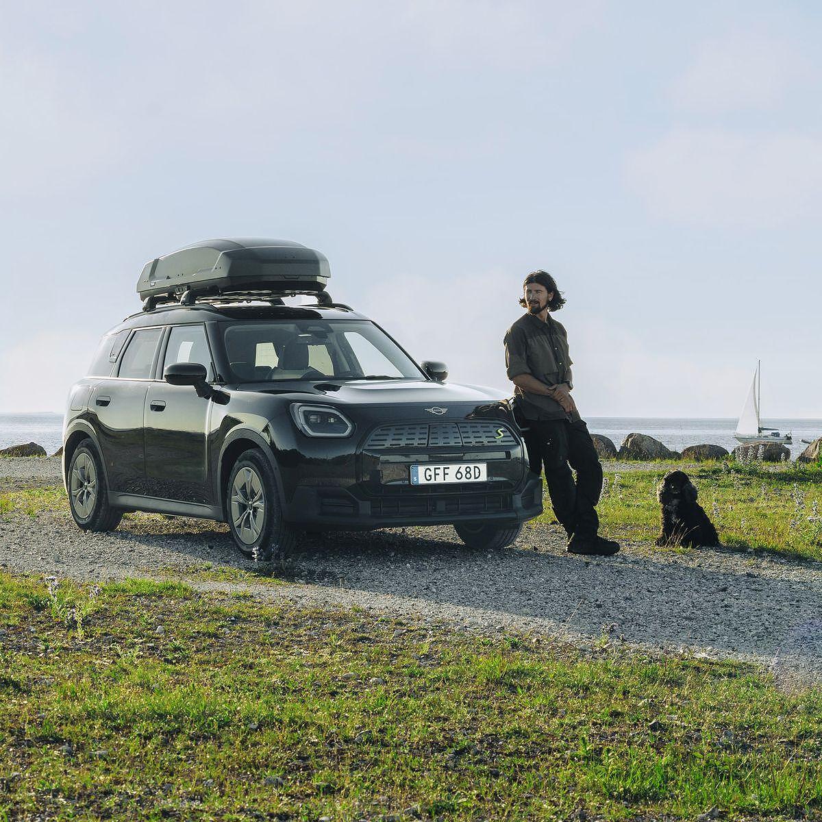 Автобокс Thule Force 3 L Sport 300 L Черен мат