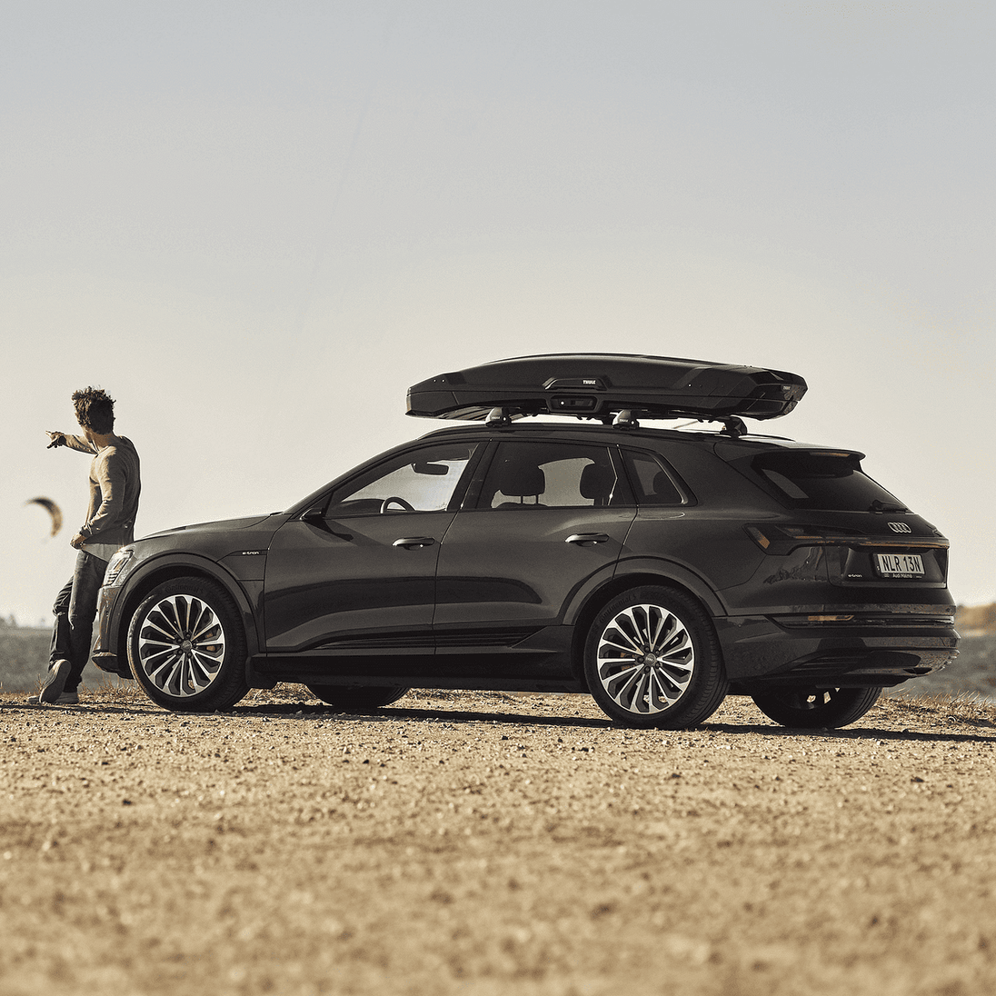 Автобокс Thule Vector L Black 430 литра