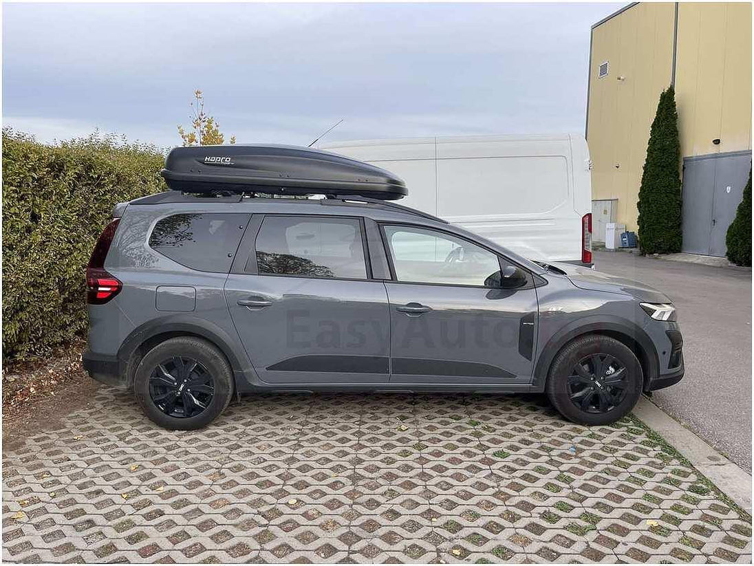 Багажна кутия Traxer 6.6 Brilliant Black - Черен гланц