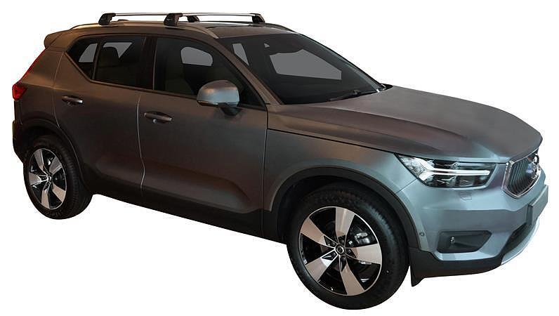 Черни аеродинамични греди Yakima Flush за VOLVO XC40 и XC40 Recharge от 2018 до 2024 година с плътни вградени надлъжни греди