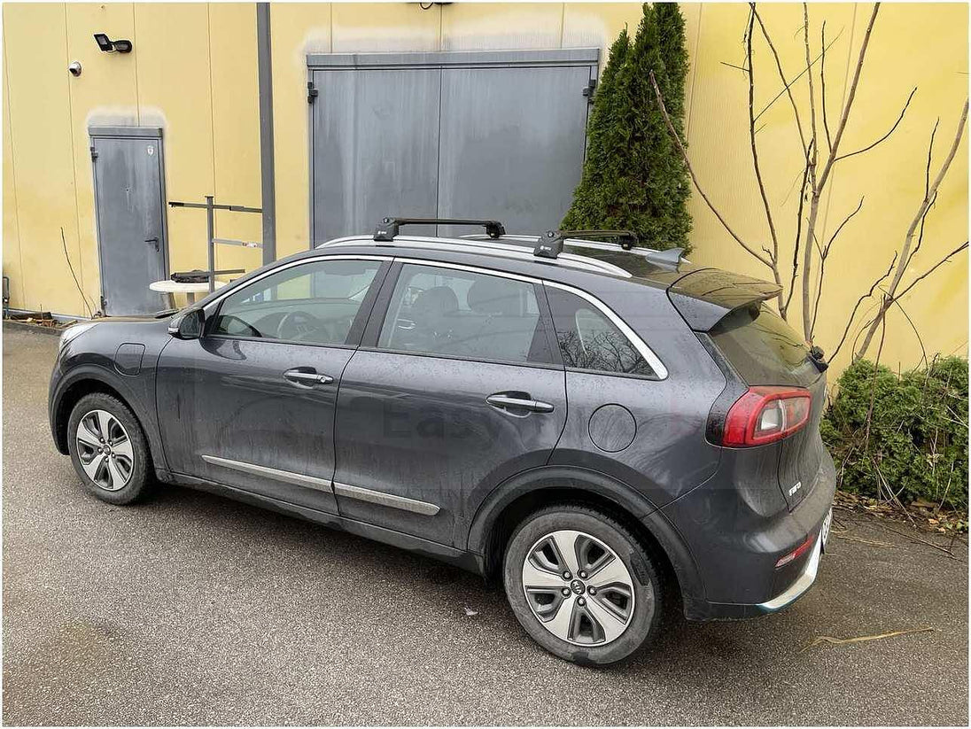Черни аеродинамични товарни греди Turtle AIR2 за KIA NIRO от 2016 до 2021 година