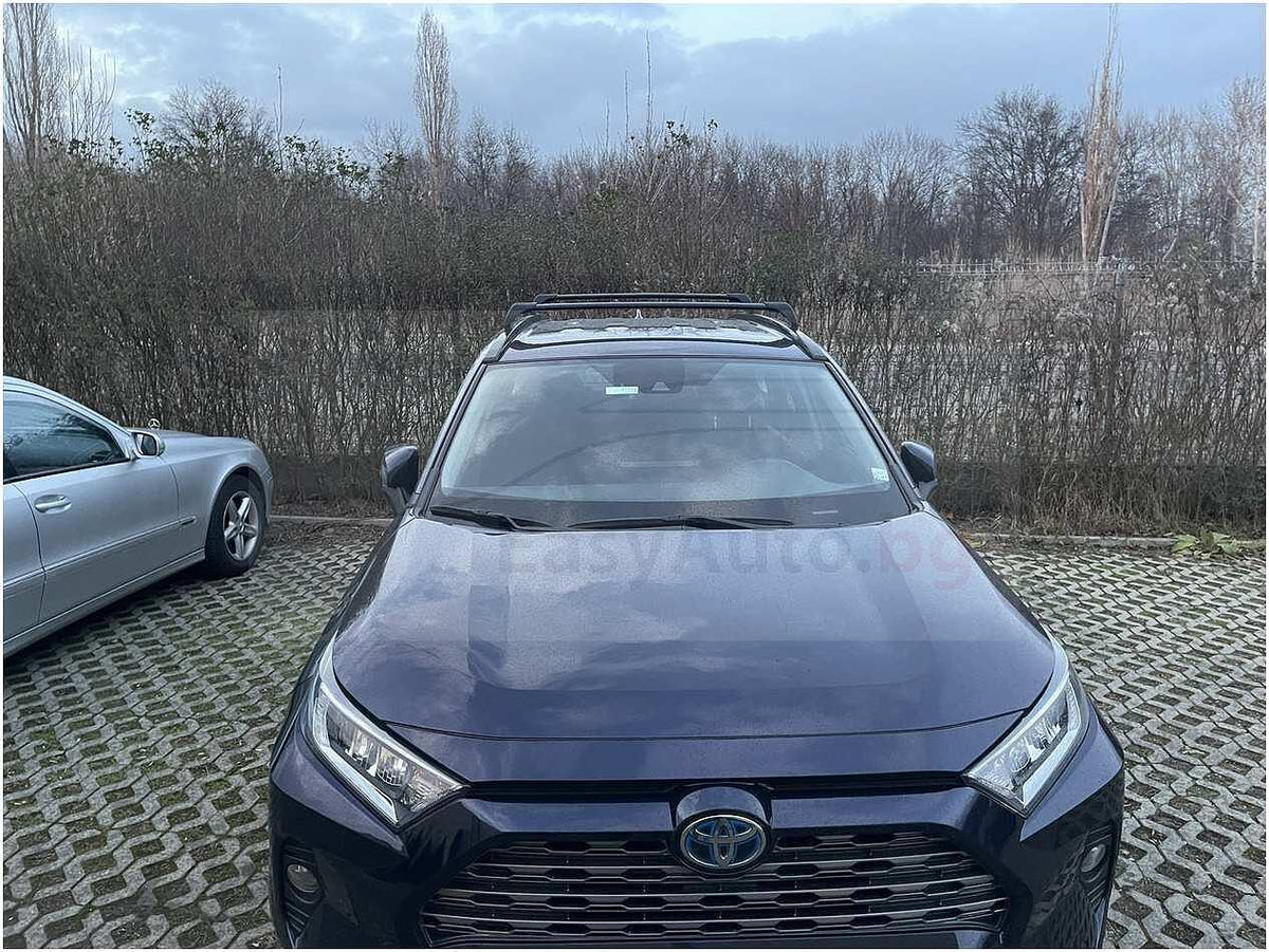 Черни товарни греди Yakima Flush за Toyota Rav 4 модел от 2019 година и нагоре