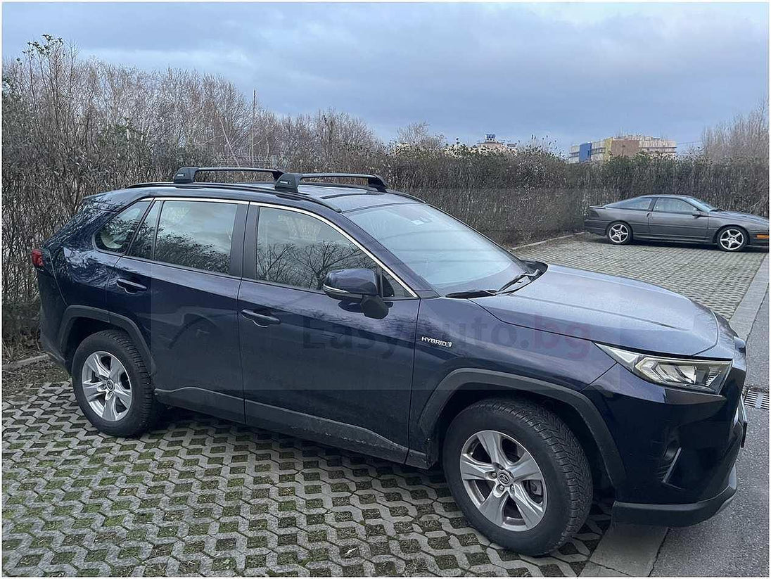Черни товарни греди Yakima Flush за Toyota Rav 4 модел от 2019 година и нагоре