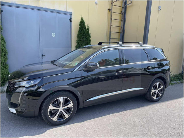 Черни Yakima Flush греди за Peugeot 5008 модел от 2017 до 2022 година - К1080