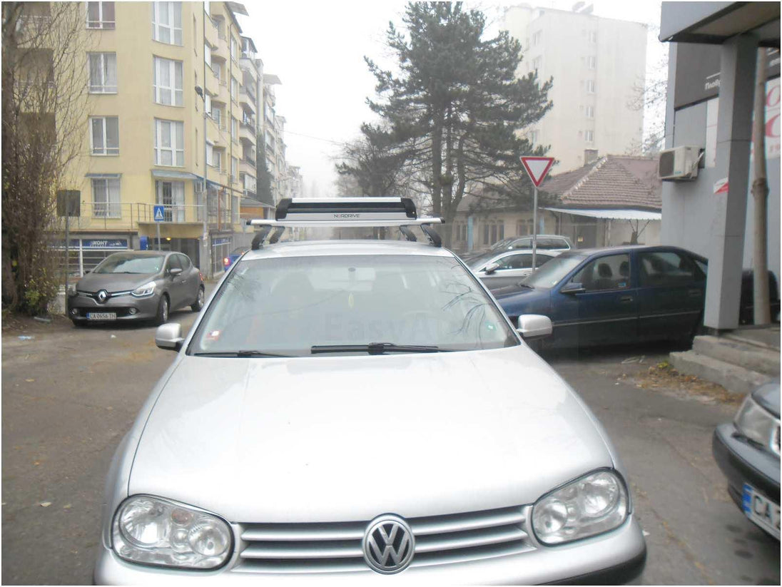 Напречни греди Hakr Alu Silver за VW Golf 4 Хечбек с 5 врати и VW Bora седан