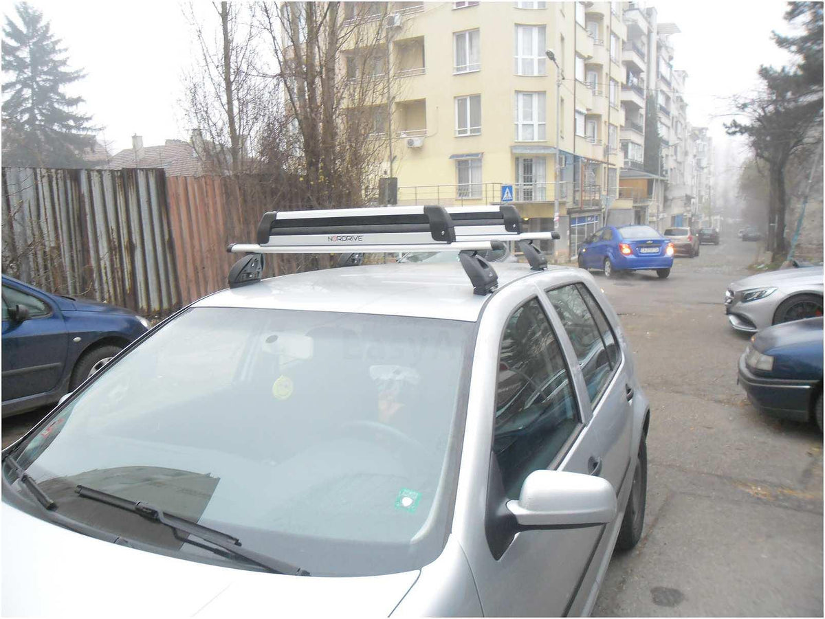 Напречни греди Hakr Alu Silver за VW Golf 4 Хечбек с 5 врати и VW Bora седан