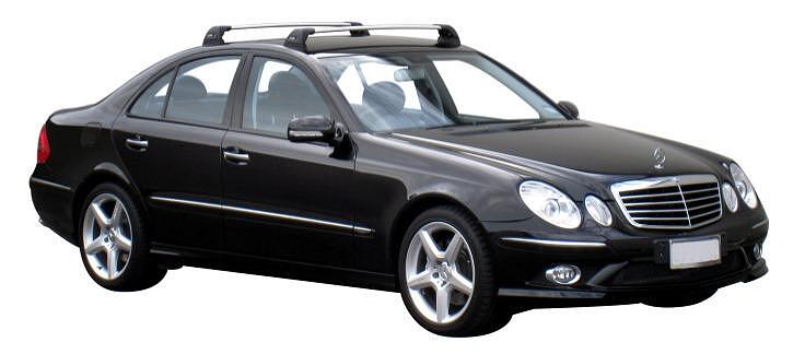 Сиви супер аеродинамични греди Yakima Flush за Mercedes E-класа Седан от 2002 до 2009 година