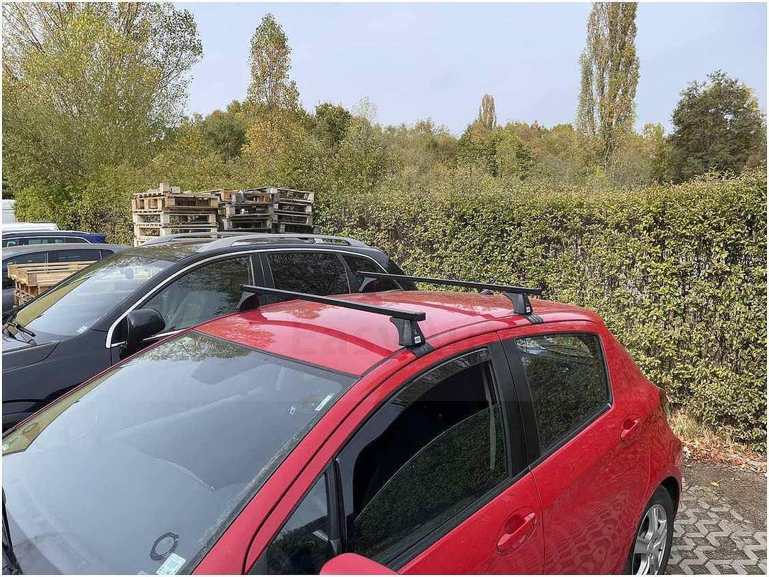 Стоманени греди Cruz за Toyota Yaris с 5 врати модел 2006 до 2011 година