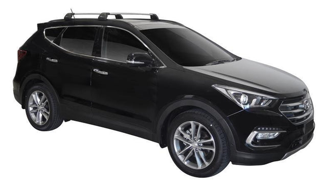 Черни аеродинамични греди Yakima Flush за Hyundai Santa Fe модел 2012 до 2018 година с вградени надлъжни греди