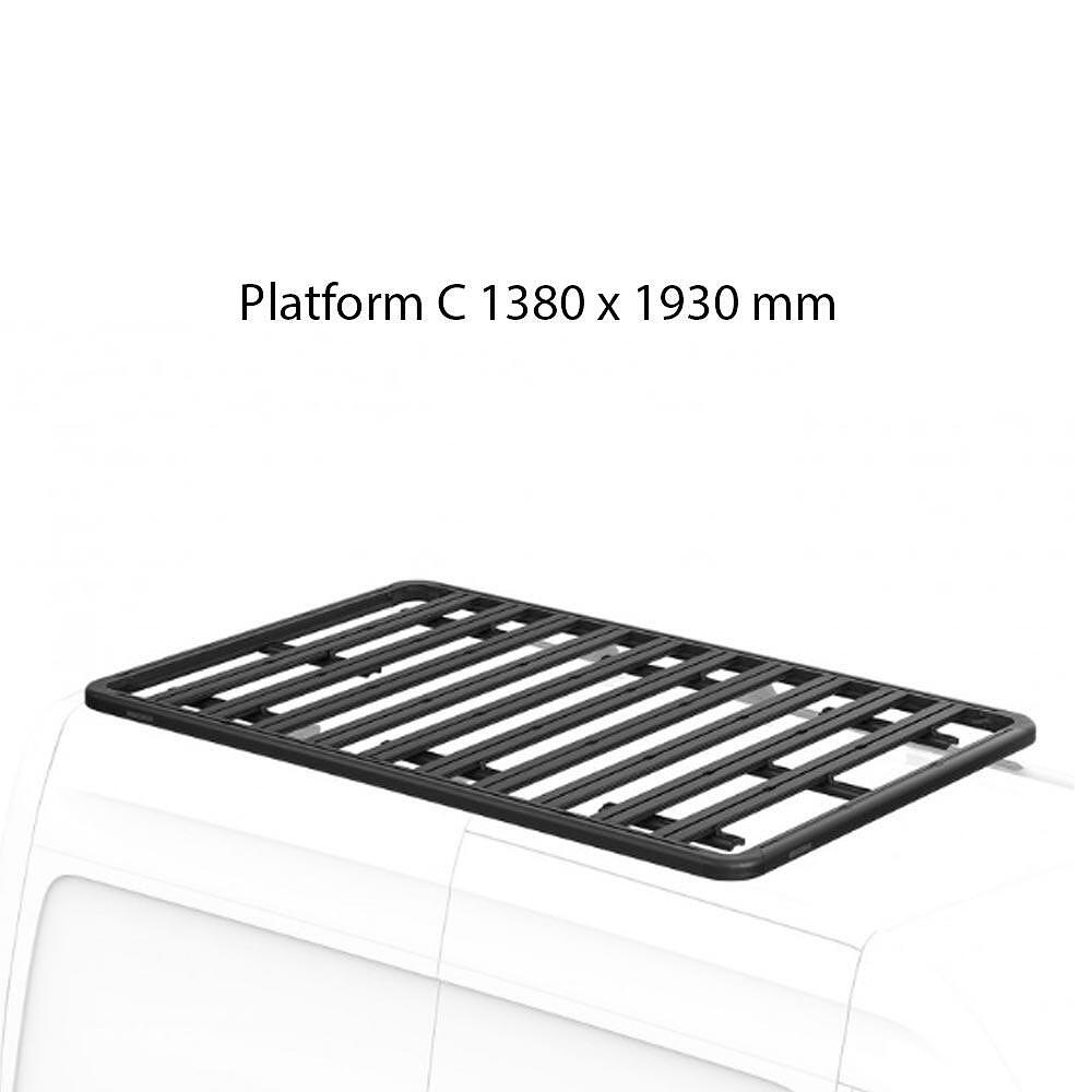 Товарна платформа Yakima C размери 1380х1930 мм.