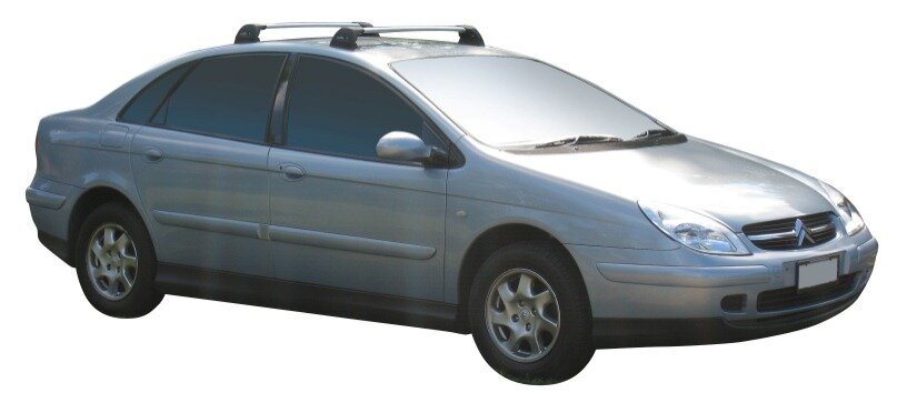 Черни Yakima Flush греди за Citroen C5 седан модел от 2001 до 2008 година