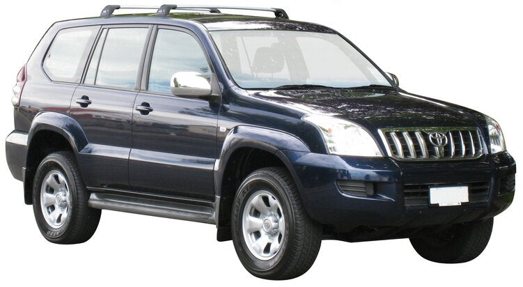 Черни аеродинамични Yakima Flush за Toyota Land Cruiser 120 2003 до 2008 година дълга база без надлъжни греди