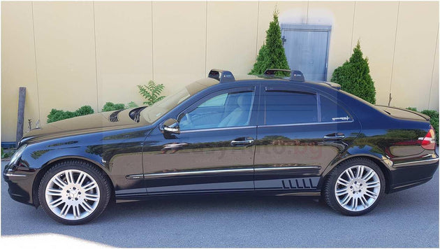 Черни супер аеродинамични греди Yakima Flush за Mercedes E-класа Седан от 2002 до 2009 година
