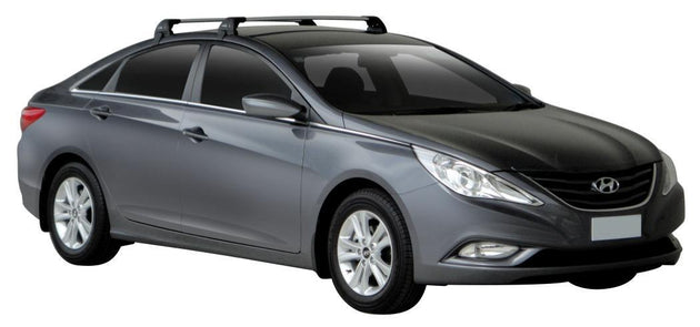 Черни Yakima Flush греди за Hyundai Sonata седан модел след 2010 до 2022 година