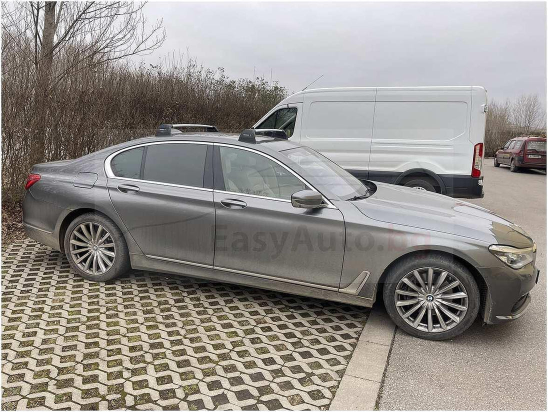 Сиви аеродинамични греди Yakima Flush за BMW 7-ма серия G11 модел от 2015 до 2023 година